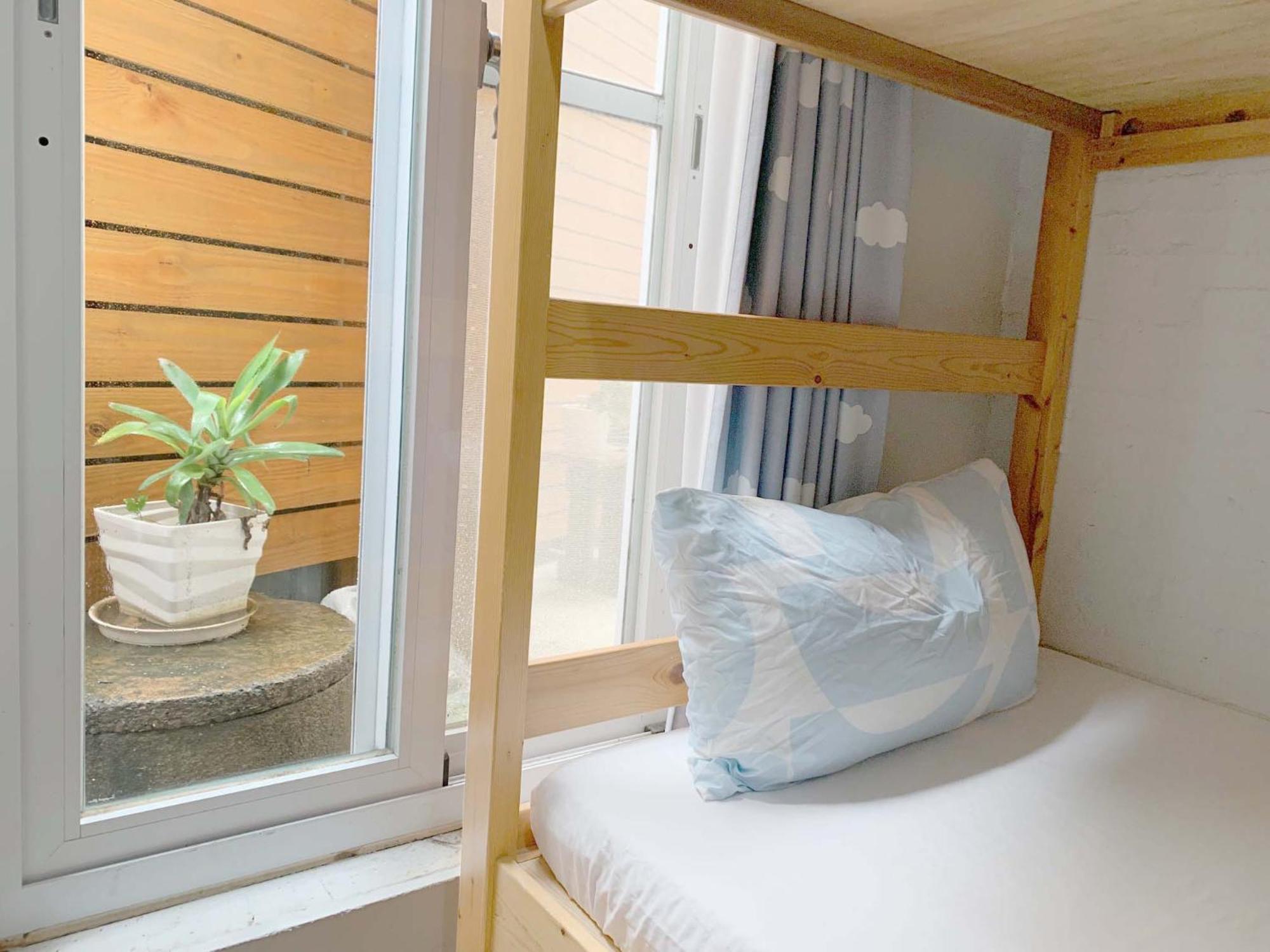 Backpackers' Hostel Taoyuan Airport Exterior foto
